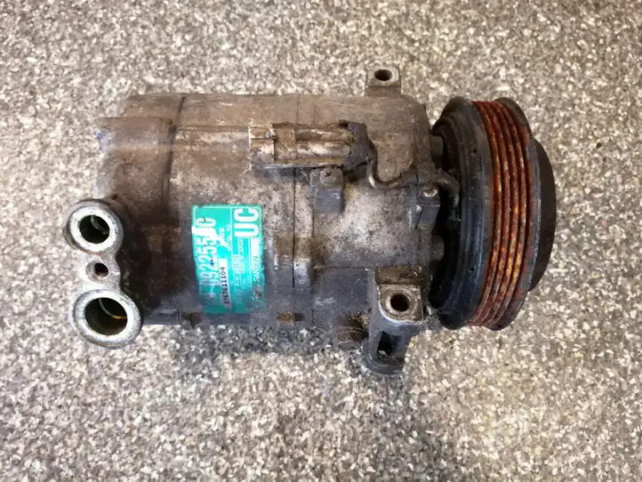 Opel Vectra C (2002 - 2005) 09225560 Компрессор (насос) кондиционера воздуха — фото 1