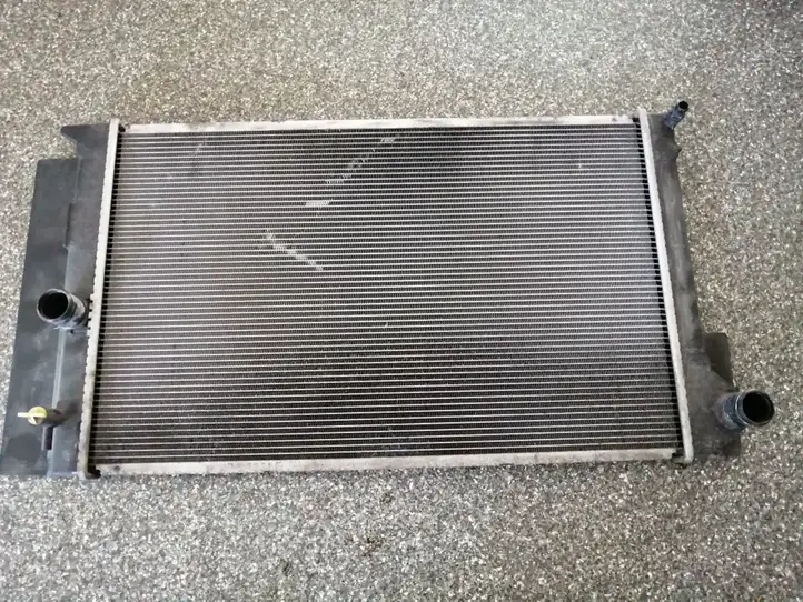 Toyota Auris 150 (2006 - 2012) 4221336511R Радиатор охлаждающей жидкости двигателя — фото 1