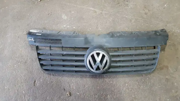 Volkswagen Transporter - Caravelle T5 (2003 - 2009) 7H0807101 Верхняя решетка радиатора — фото 1