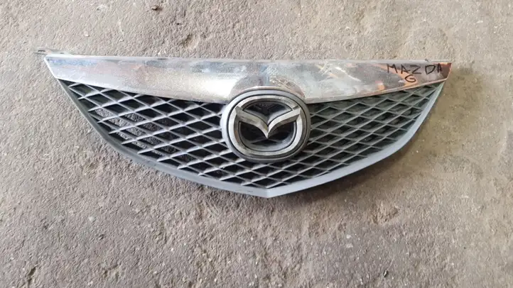 Mazda 6 (2002 - 2005) Верхняя решетка радиатора — фото 1