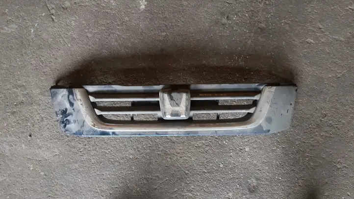 Honda CR-V (2001 - 2004) Верхняя решетка радиатора — фото 1