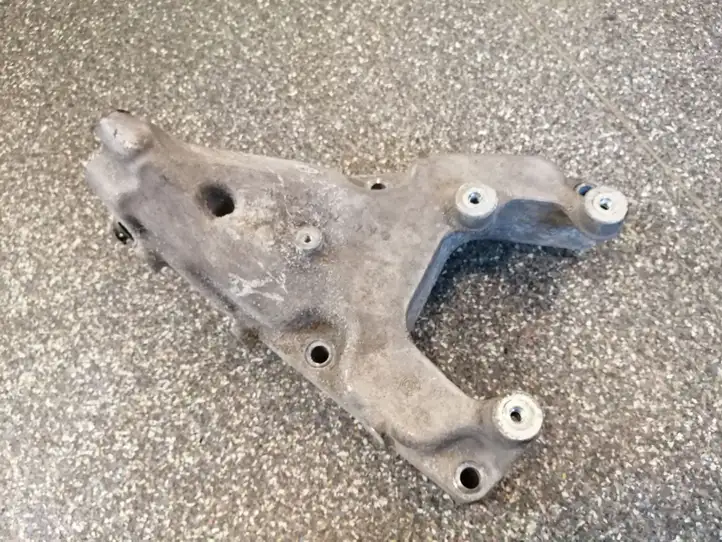Smart ForTwo II (2007 - 2015) A4512420705 Кронштейн двигателя — фото 1