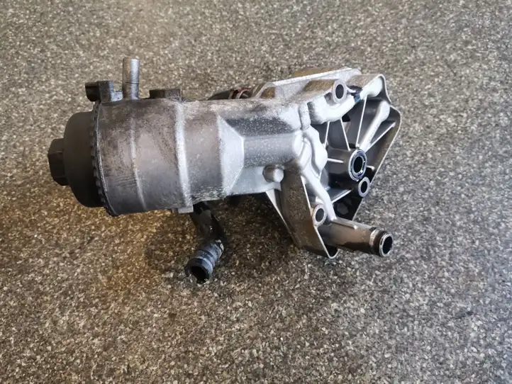 Opel Zafira B (2006 - 2008) 5989070231 Кронштейн масляного фильтра — фото 3
