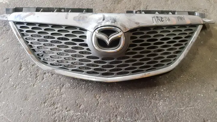 Mazda MPV (1999 - 2006) Верхняя решетка радиатора — фото 1