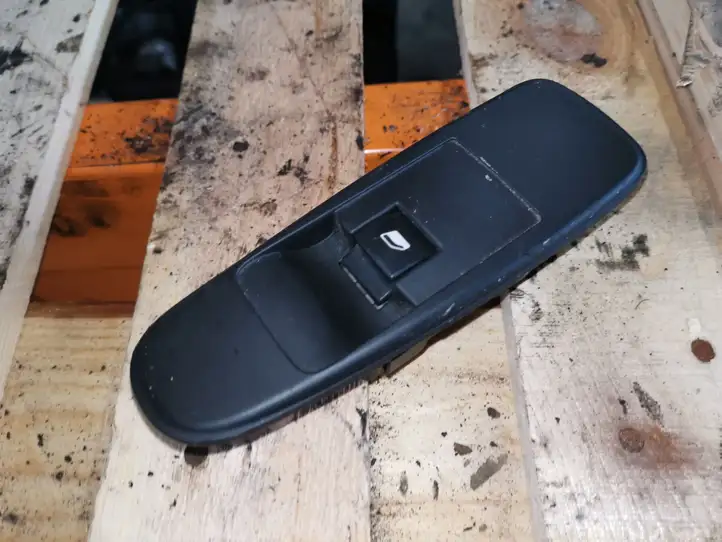 Citroen C4 I Picasso (2006 - 2013) 96639377ZD Блок кнопок стеклоподъемников — фото 1