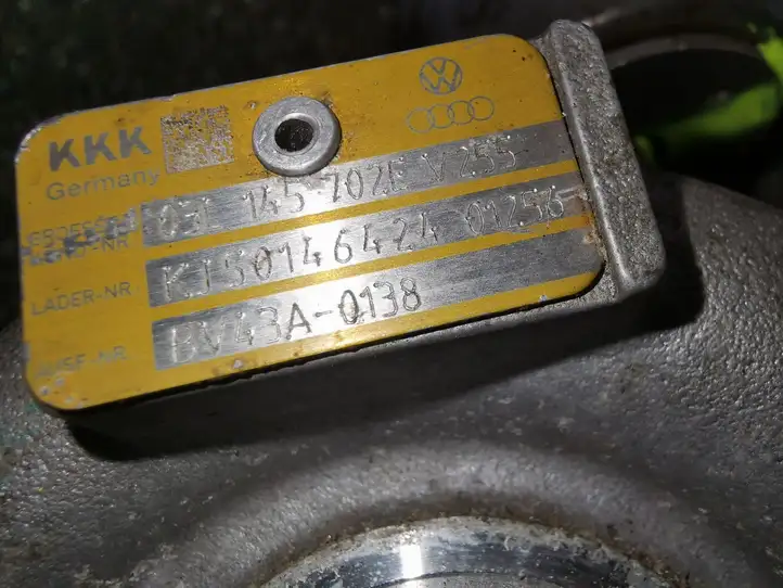 Audi A4 S4 B8 8K (2007 - 2011) 03L145702E Турбина — фото 2