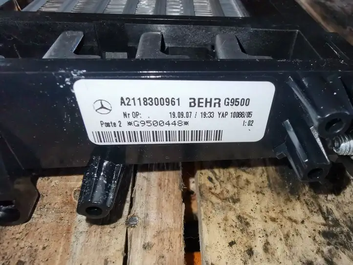 Mercedes-Benz E W211 (2002 - 2009) A2118300961 Электрический отопитель салона — фото 3