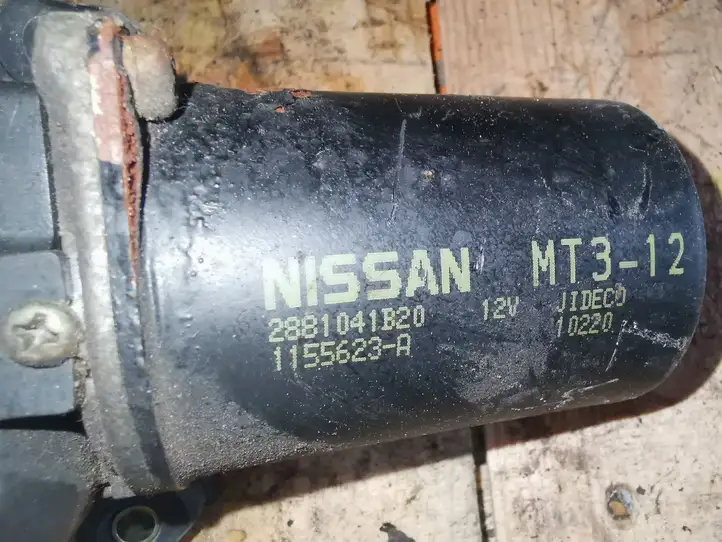 Nissan Micra (1999 - 2002) 2881041B20 Двигатель стеклоочистителей — фото 3