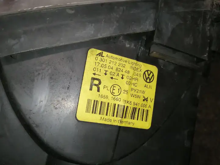 Volkswagen Golf V (2003 - 2009) 1K6941006A Передняя фара — фото 4
