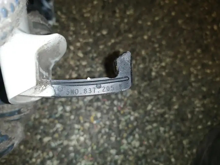 Volkswagen Tiguan (2007 - 2011) 5N0837205F Наружная ручка задней двери — фото 2