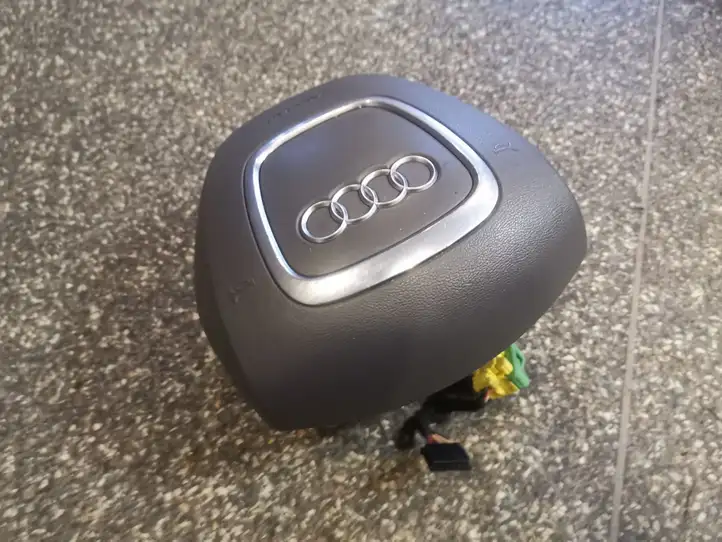 Audi Q5 SQ5 (2012 - 2017) 8R0880201C Подушка безопасности руля — фото 4
