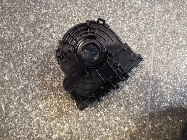 Audi Q5 SQ5 (2012 - 2017) 8K0953568F Контактное кольцо SRS — фото 2
