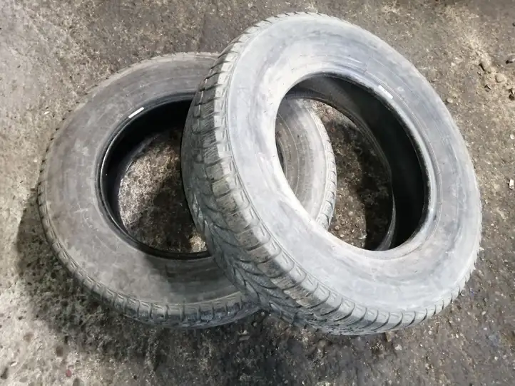 Toyota RAV 4 (XA20) (2000 - 2005) 21570R16 Зимняя шина R16 — фото 1