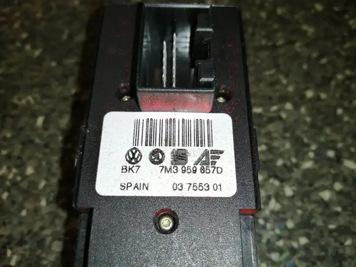 Seat Alhambra (Mk1) (2000 - 2010) 7M3959857D Блок кнопок стеклоподъемников — фото 2