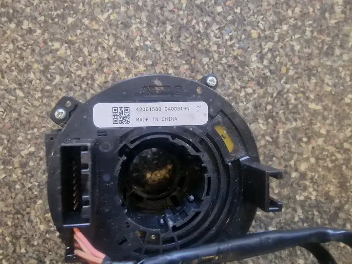 Buick Encore I (2012 - 2019) 42361580 Контактное кольцо SRS — фото 2