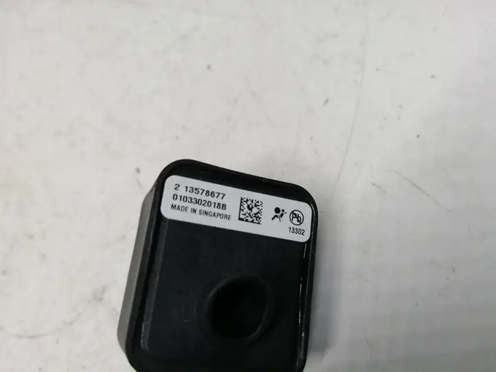 Buick Encore I (2012 - 2019) 13578677 Датчик удара SRS — фото 2