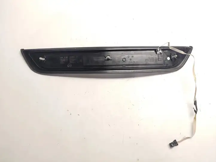 BMW 5 G30 G31 (2016 - ) 3SO00007900 Внутренняя отделка заднего порога — фото 2