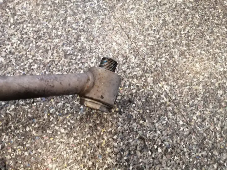 Volkswagen Touran I (2003 - 2010) 036145736E Трубки масляной системы — фото 3