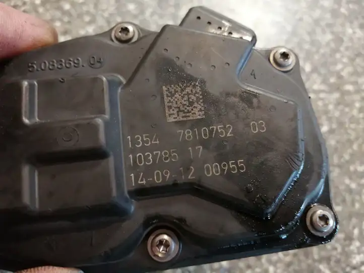 BMW 3 F30 F35 F31 (2012 - 2018) 7810752 Дроссельная заслонка — фото 3