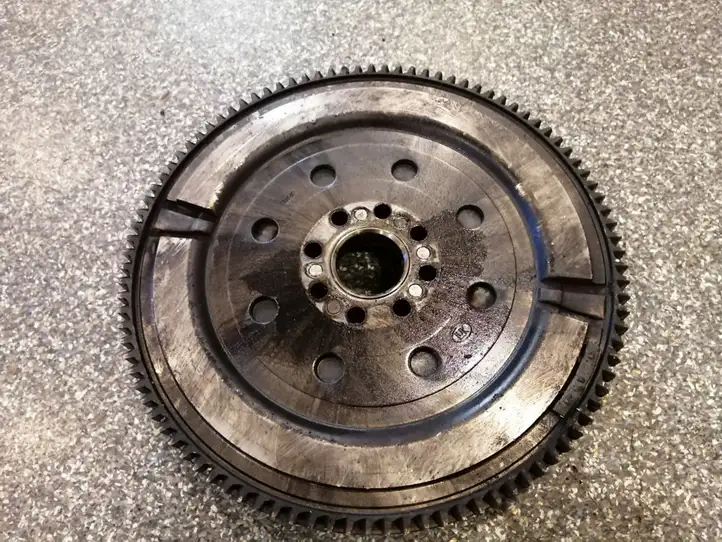 Toyota Avensis T250 (2006 - 2009) 134500R010 Двухмассовый маховик — фото 4