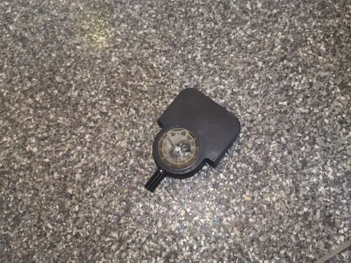 Toyota Avensis T250 (2003 - 2006) 0265005432 Датчик угла поворота руля — фото 3