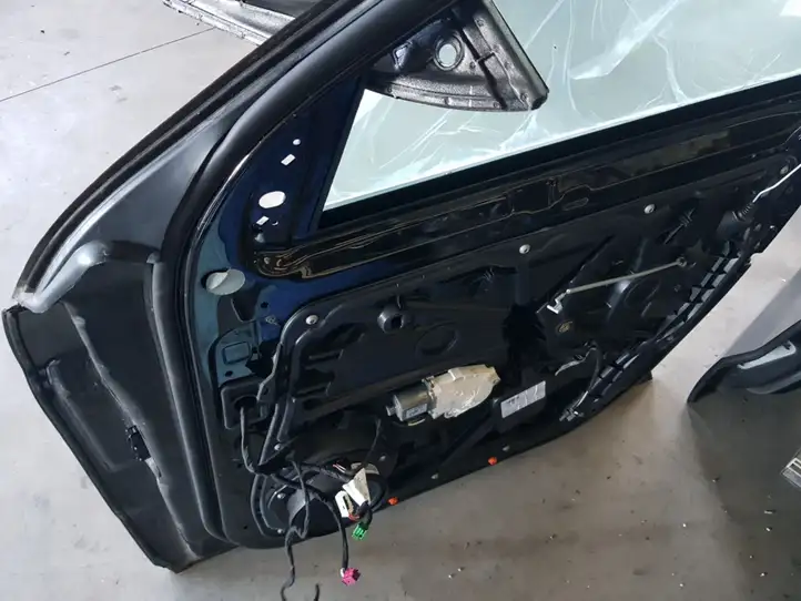 Mercedes-Benz ML W166 (2012 - 2017) Дверь — фото 2