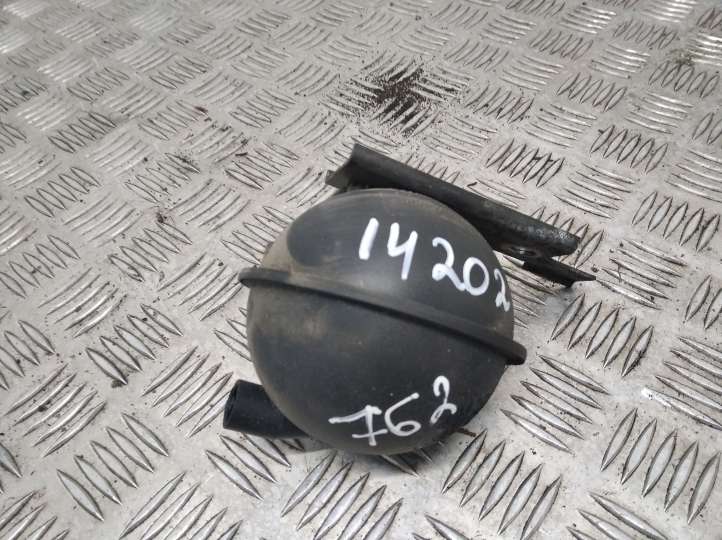 Audi A3/S3 8L (2000 - 2003)  054129808 Воздушный резервуар вакуума
