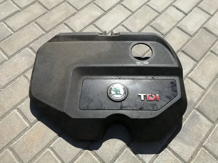 Skoda Fabia Mk1 (6Y) (1999 - 2007) 038103925AG Крышка двигателя декоративная — фото 1