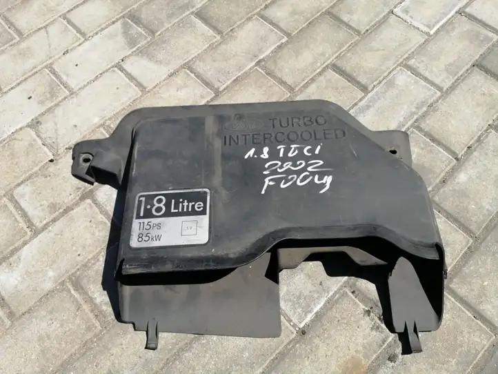 Ford Focus (1998 - 2004) XS406C646BH Крышка двигателя декоративная — фото 1