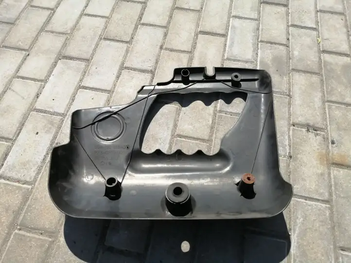 Volkswagen Bora (1998 - 2005) 06A103925AD Крышка двигателя декоративная — фото 2