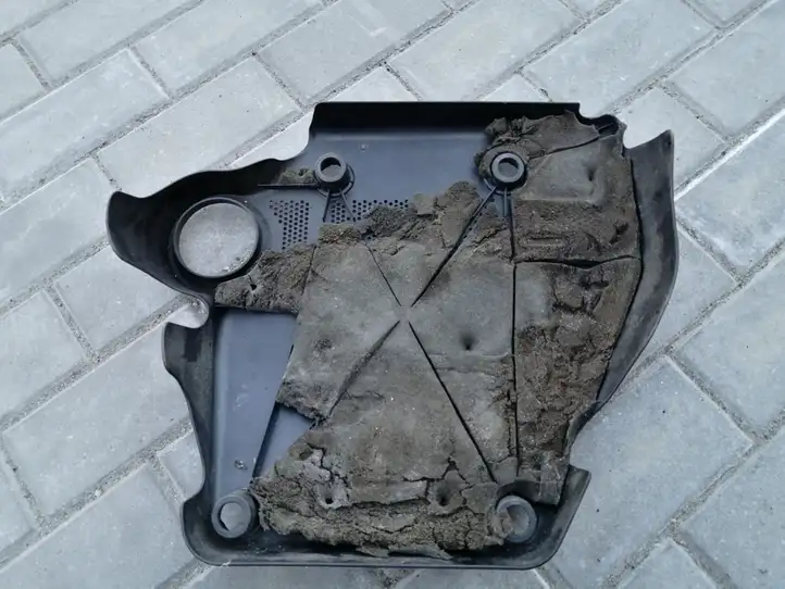 Seat Ibiza II (6k) (1999 - 2002) 06A103925AA Крышка двигателя декоративная — фото 2
