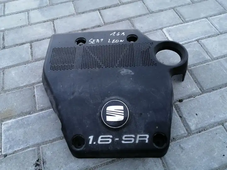 Seat Ibiza II (6k) (1999 - 2002) 06A103925AA Крышка двигателя декоративная — фото 1