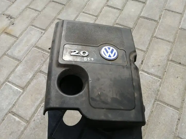 Volkswagen PASSAT B5.5 (2001 - 2005) 06B103925 Крышка двигателя декоративная — фото 1