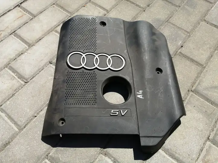 Audi A4 S4 B5 8D (1999 - 2001) 058103724Q Крышка двигателя декоративная — фото 1
