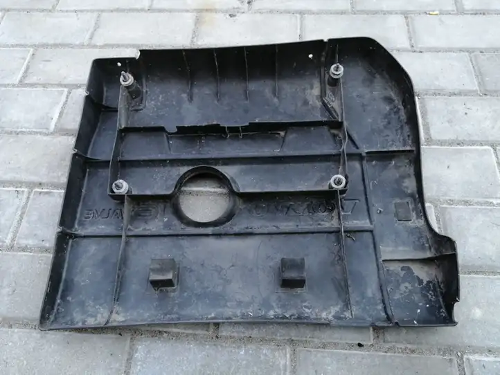 Volvo S40, V40 (2000 - 2004) 30811833 Крышка двигателя декоративная — фото 2