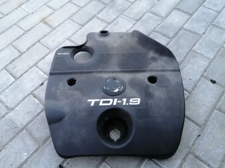 Audi A3/S3 8L (2000 - 2003) 038103925E Крышка двигателя декоративная — фото 1