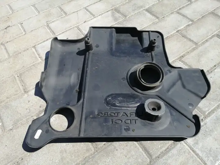 Ford Focus (1998 - 2004) 2M5Q6N041AA Крышка двигателя декоративная — фото 2