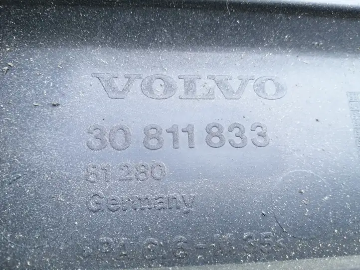 Volvo S40, V40 (2000 - 2004) 30811833 Крышка двигателя декоративная — фото 3