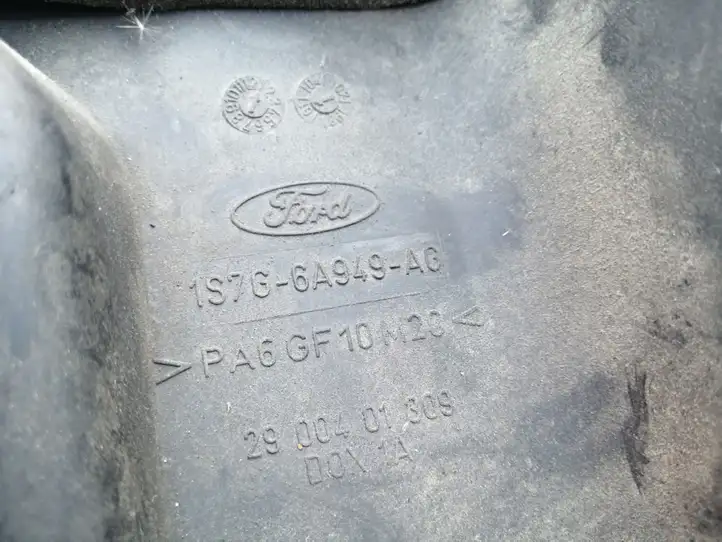 Ford Mondeo Mk III (2000 - 2007) 1S7G6A949AG Крышка двигателя декоративная — фото 3