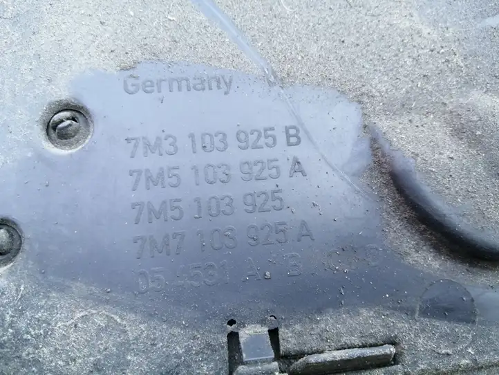 Volkswagen Sharan (2003 - 2010) 7M3103925B Крышка двигателя декоративная — фото 3