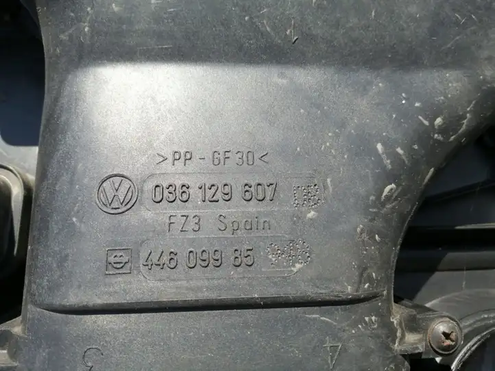 Volkswagen Polo (2001 - 2005) 036129607 Крышка двигателя декоративная — фото 3