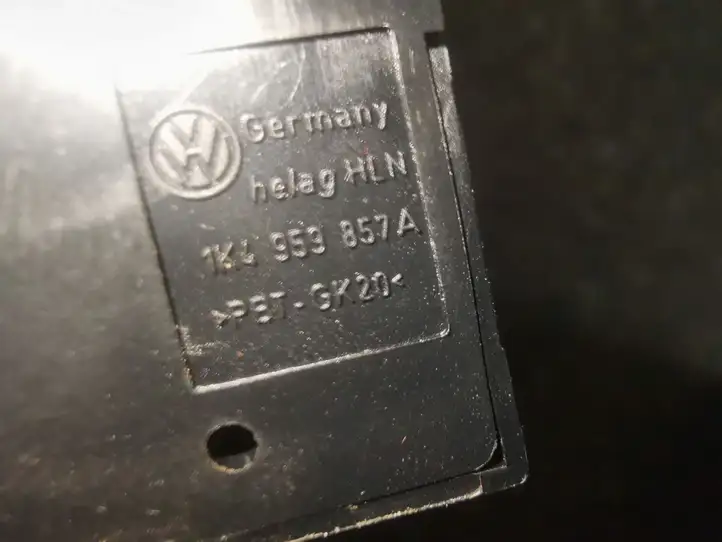 Volkswagen Golf V (2003 - 2009) 1K4959857A Кнопка стеклоподъемников — фото 3