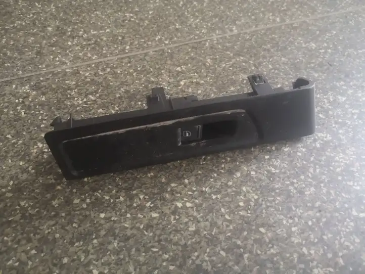 Volkswagen PASSAT B7 (2011 - 2014) 7L6959855B Кнопка стеклоподъемников — фото 5