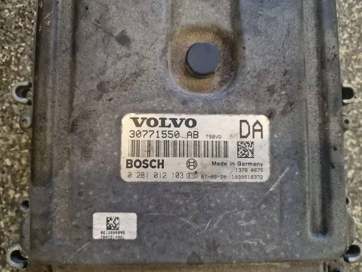 Volvo XC90 (2006 - 2014) 30771550AB Блок управления двигателем (ЭБУ) — фото 3