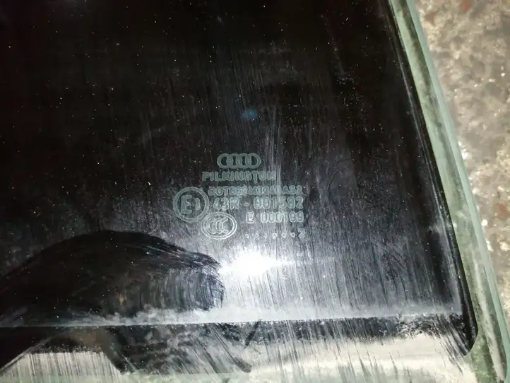 Audi A4 S4 B8 8K (2011 - 2015) Стекло задней двери — фото 3
