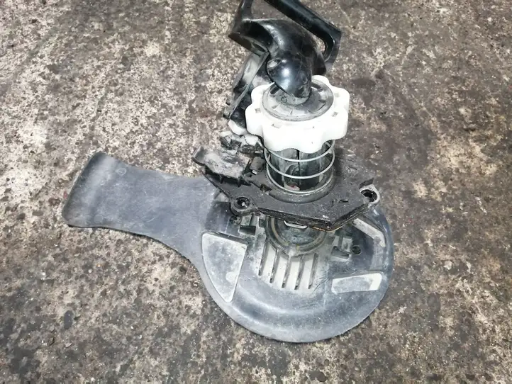 Renault Clio III (2005 - 2012) 8200367262C Кронштейн запасного колеса — фото 1