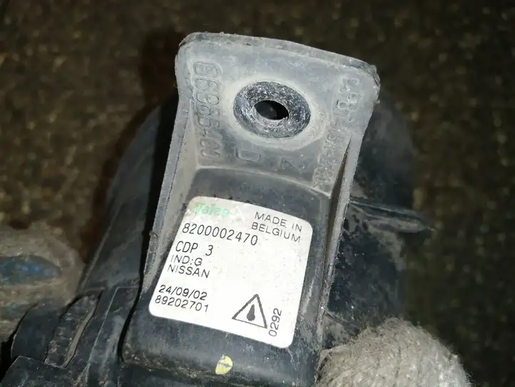 Nissan Qashqai (2006 - 2010) 8200002470 Передняя противотуманная фара — фото 2