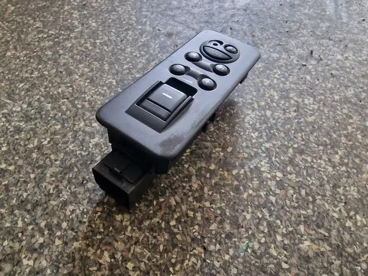 Land Rover Range Rover Sport L320 (2005 - 2009) YUD501080PVJ Блок кнопок стеклоподъемников — фото 3
