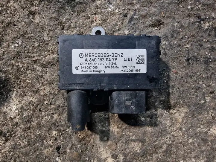 Mercedes-Benz A W169 (2004 - 2012) A6401530479 Реле накала свечей — фото 2