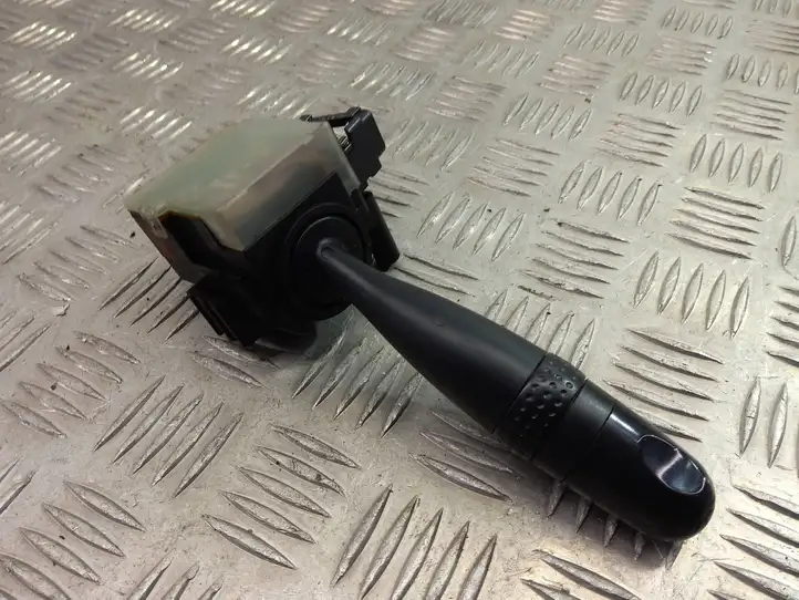 Toyota Corolla E120 E130 (2004 - 2007) 0238017F062 Другие включатели / ручки/ переключатели — фото 12